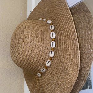 Hawaii Straw Hat - LIKE NEW